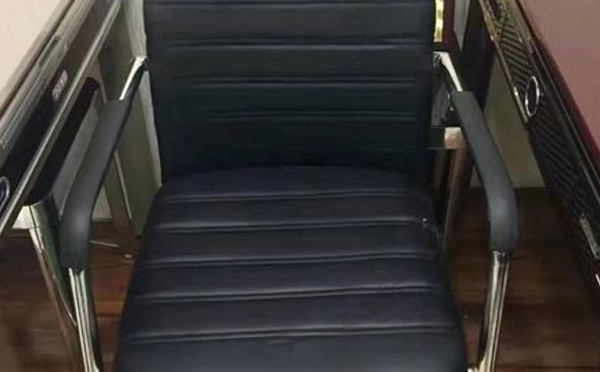 2025年什么牌子灵台麻将椅好?选购与保养避坑指南 2025年什么牌子灵台麻将椅好?选购与保养避坑指南